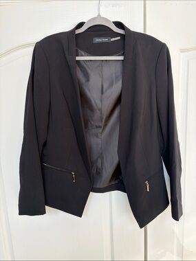 Ivanka Trump Black Open-Front Zip-Pocket Blazer